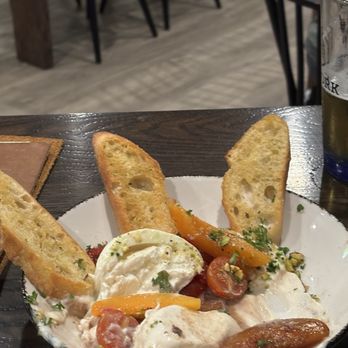 Bigfork Wine and Whiskey - Burrata crostini - Whiskey Bars Near Me - Bigfork, Montana