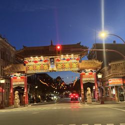 Victoria Pedicab Company - China Town