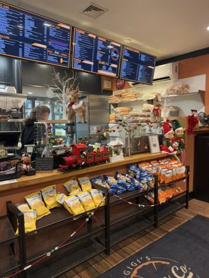 Gigi's Pizza Co. by null