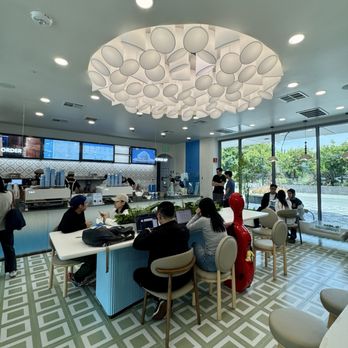 Wow Tea Drink - Nice interior! - Bubble Tea Near Me - Palo Alto, California