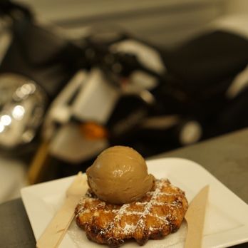 Craque de Creme - Desserts Near Me - Toronto, Ontario Craque de Creme - Desserts Near Me - Toronto, Ontario