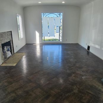 Q's Flooring - before - Flooring Near Me
