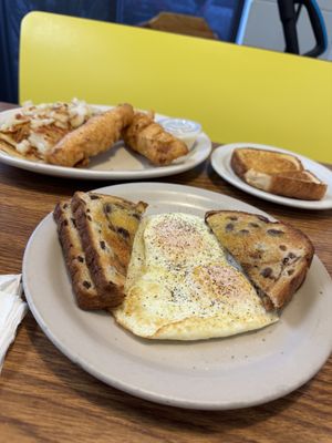 Agon's Restaurant by null