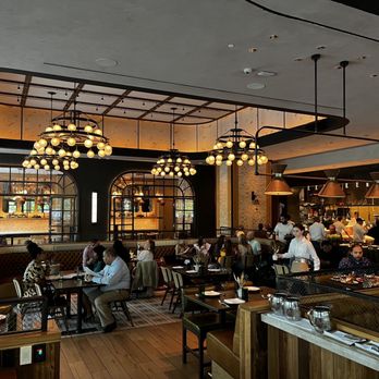 Yardbird - Beautiful inside vibe! - Southern Near Me - Dallas, Texas