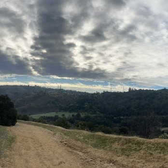 Powder Canyon - gorgeous views today - Hiking Near Me - La Habra Heights, California Powder Canyon - gorgeous views today - Hiking Near Me - La Habra Heights, California