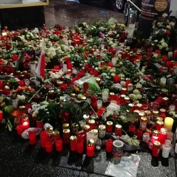 Weihnachtsmarkt an der Gedächtniskirche - Christmas Markets Near Me - Berlin, BE