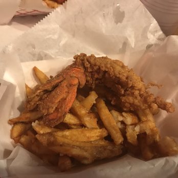 Two Fish Crab Shack - Seafood Near Me - Chicago, Illinois