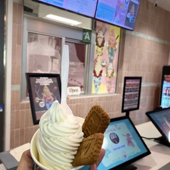 Double 3 - Soft serve with Biscoff cookies - Hawaiian Near Me - Whittier, California Double 3 - Soft serve with Biscoff cookies - Hawaiian Near Me - Whittier, California