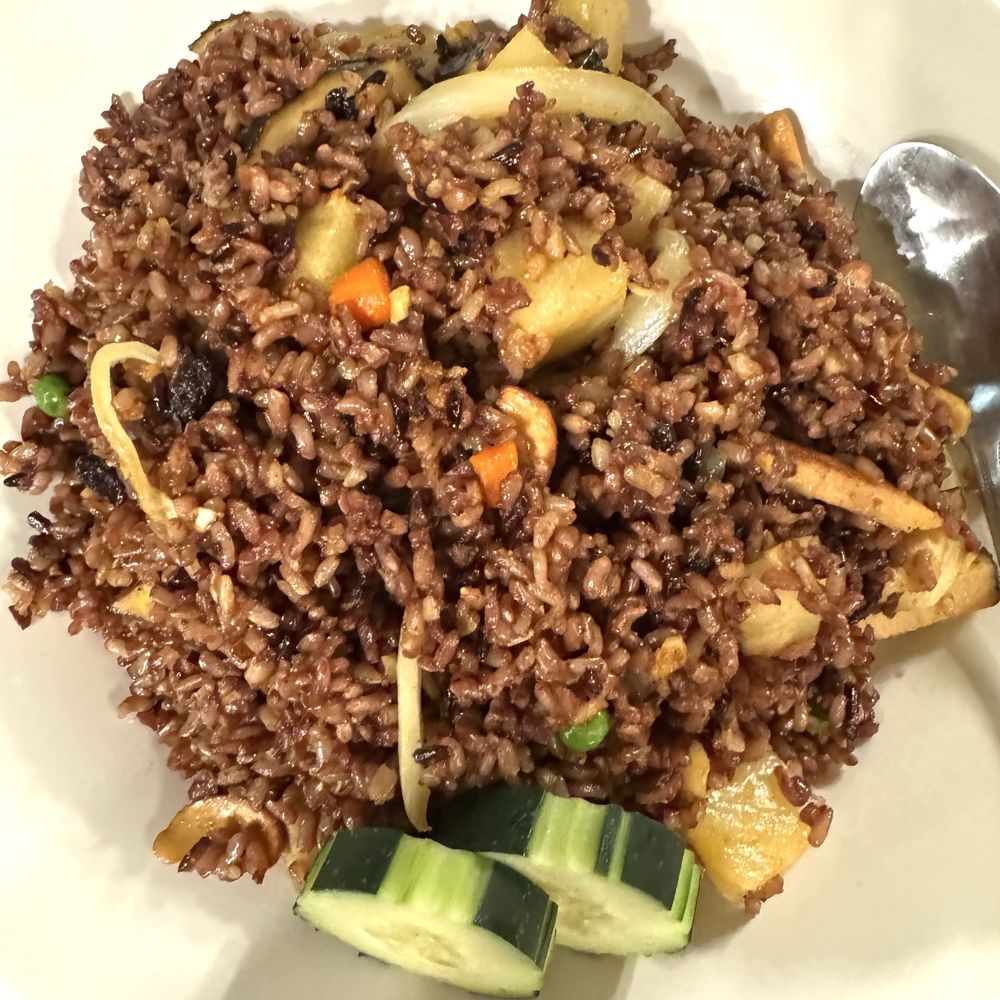Lotus Vegan - Pineapple Fried Rice - Vegan Near Me - North Hollywood, California Lotus Vegan - Pineapple Fried Rice - Vegan Near Me - North Hollywood, California