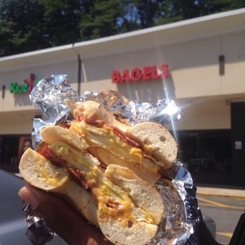 High Ridge Bagel Factory - 2 eggs +Turkey bacon + Cheddar // Everything bagel - Bagels Near Me - Yonkers, New York High Ridge Bagel Factory - 2 eggs +Turkey bacon + Cheddar // Everything bagel - Bagels Near Me - Yonkers, New York