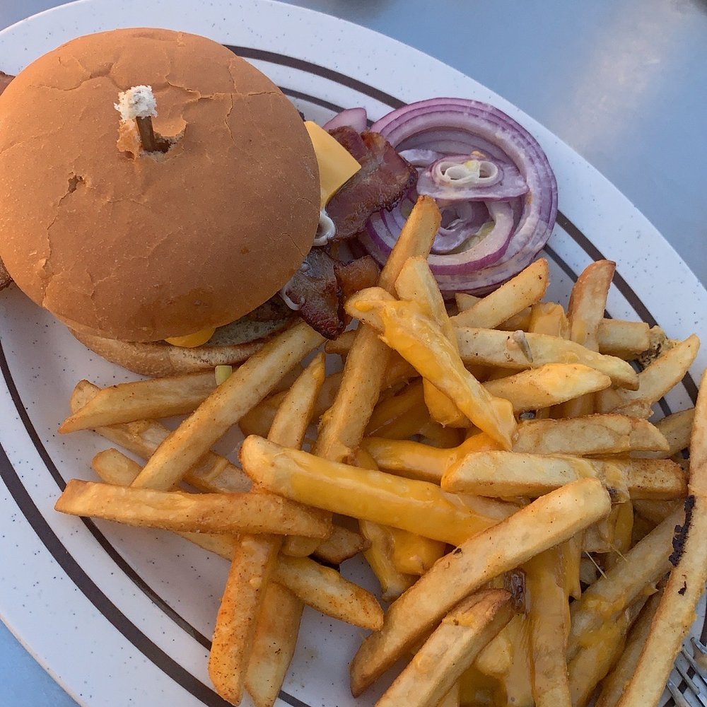 101 Cafe - Bacon Cheeseburger Lunch - American Near Me - Oceanside, California 101 Cafe - Bacon Cheeseburger Lunch - American Near Me - Oceanside, California