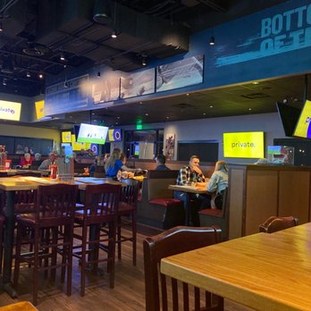Glory Days Grill - Seating area - Sports Bars Near Me - St. Petersburg, Florida Glory Days Grill - Seating area - Sports Bars Near Me - St. Petersburg, Florida