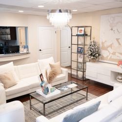 Medspa Deluxe LA - Lobby