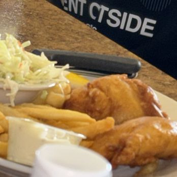Tin Cup Bar & Grill - Bars Near Me - Livonia, Michigan