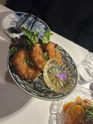 Jan Jao Kha Thai Restaurant by null