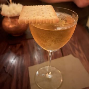 Toddy Tapper - Cocktail Bars Near Me - Cologne, NW Toddy Tapper - Cocktail Bars Near Me - Cologne, NW