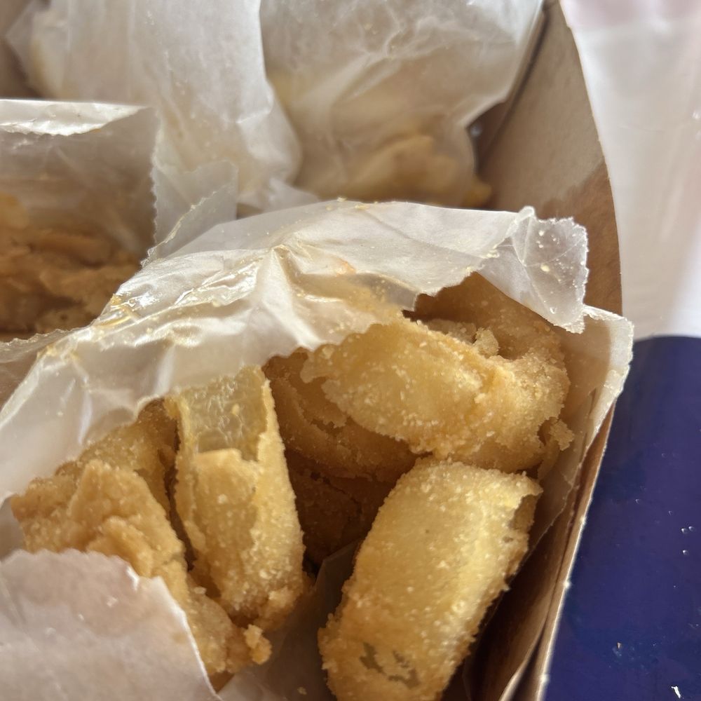 Nasty stale onion rings Nasty stale onion rings