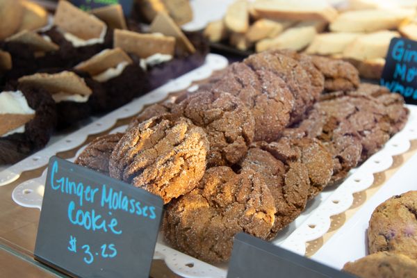 Neon Belly Coffee & Bakery by null