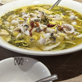 B2J Tasty Pot - Fish - Comfort Food Near Me - Bayside, New York