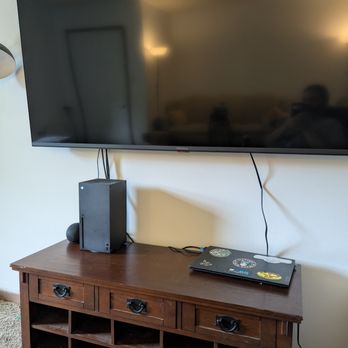 I Noah Guy - mounted tv - Handyman Near Me I Noah Guy - mounted tv - Handyman Near Me