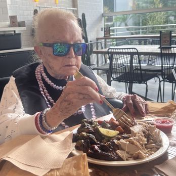 WILDBIRD - This ultimate raver taking a break from heavy dancing to chow down on some bird - Chicken Shop Near Me - Los Angeles, California