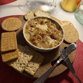 Glass House Tavern - Brie with apples/cranberries - American Near Me - New York, New York Glass House Tavern - Brie with apples/cranberries - American Near Me - New York, New York
