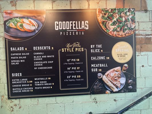 Good Fella's GOODFELLAS PIZZERIA - PLEASANT RIDGE, Cincinnati - Restaurant