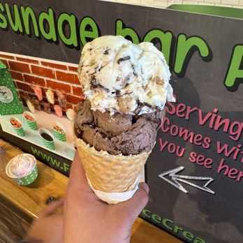 Fresh Local Ice Cream - Cookie dough and chocolate brownie something - Ice Cream & Frozen Yogurt Near Me - Apex, North Carolina