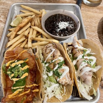 Pacific Catch - 3 taco platter - Seafood Near Me - San Diego, California Pacific Catch - 3 taco platter - Seafood Near Me - San Diego, California