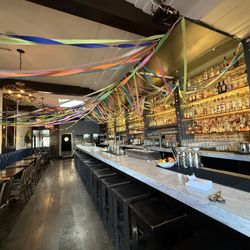 Everson Royce Bar - Cute place