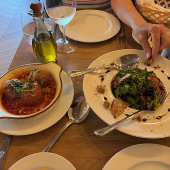 Osteria 081 - Incredible meatballs and salad. - Italian Near Me - Newbury Park, California