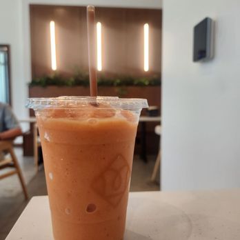 Toastique - Summer Peach Smoothie - Juice Bars & Smoothies Near Me - Charlotte, North Carolina Toastique - Summer Peach Smoothie - Juice Bars & Smoothies Near Me - Charlotte, North Carolina