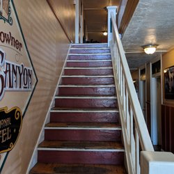 Grand Canyon International Hostel - Grand Canyon International hostel- Upstairs stairs
