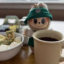 John's Pancake House - Coffee & my Labubu