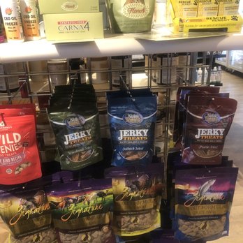 Smelly Dog - Treats - Pet Groomers Near Me - Phoenix, Arizona