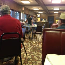 Beacon Restaurant - You gotta be nuts not to give this place 5 stars as an institution