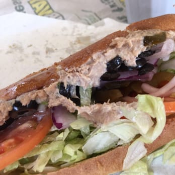 Subway - 6" tuna special with lettuce, tomatoes, onions, olives and sweet peppers. $3! - Sandwiches Near Me - Tamarac, Florida