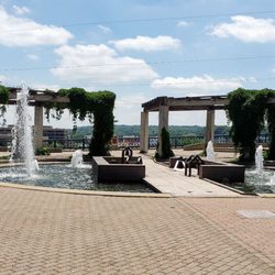 Kellogg Mall Park