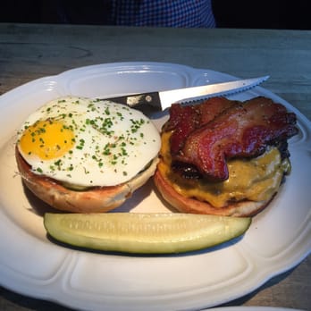 Au Cheval - One of the best burgers I ever had - Bars Near Me - Chicago, Illinois Au Cheval - One of the best burgers I ever had - Bars Near Me - Chicago, Illinois