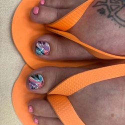 Rose Nails - Toes