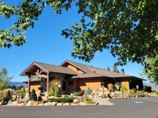 Stave & Stone Winery by null