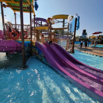 Nashville Shores - Barefoot Bay (Kids) - RV Parks Near Me - Hermitage, Tennessee