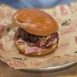 Sonny's BBQ - Cuban on bun with bbq sauce