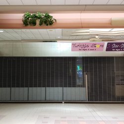 Bloomsburg School of Dance - Storefront.