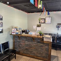 Valle Grill and Cantina - Counter