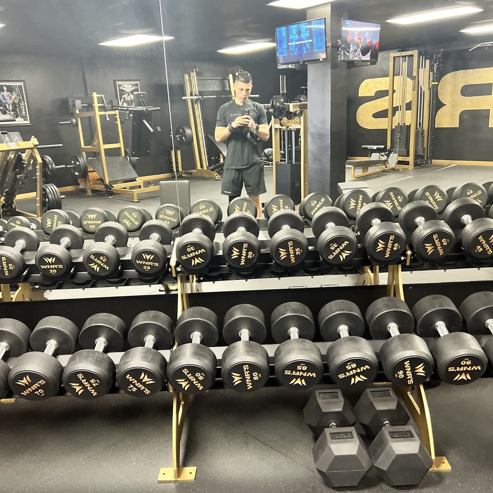 WNR'S CIRCLE Training Facility - Trainers Near Me - Burbank, California WNR'S CIRCLE Training Facility - Trainers Near Me - Burbank, California