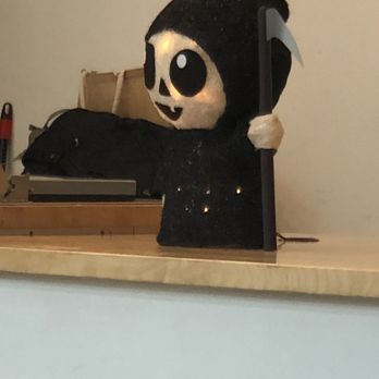 DRIP TEA - cute Halloween decor - Bubble Tea Near Me - Seattle, Washington