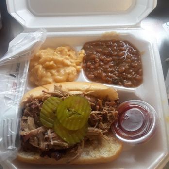 Smokin Hot Wheels - Pulled pork sandwich - Food Trucks Near Me - Crestview, Florida Smokin Hot Wheels - Pulled pork sandwich - Food Trucks Near Me - Crestview, Florida