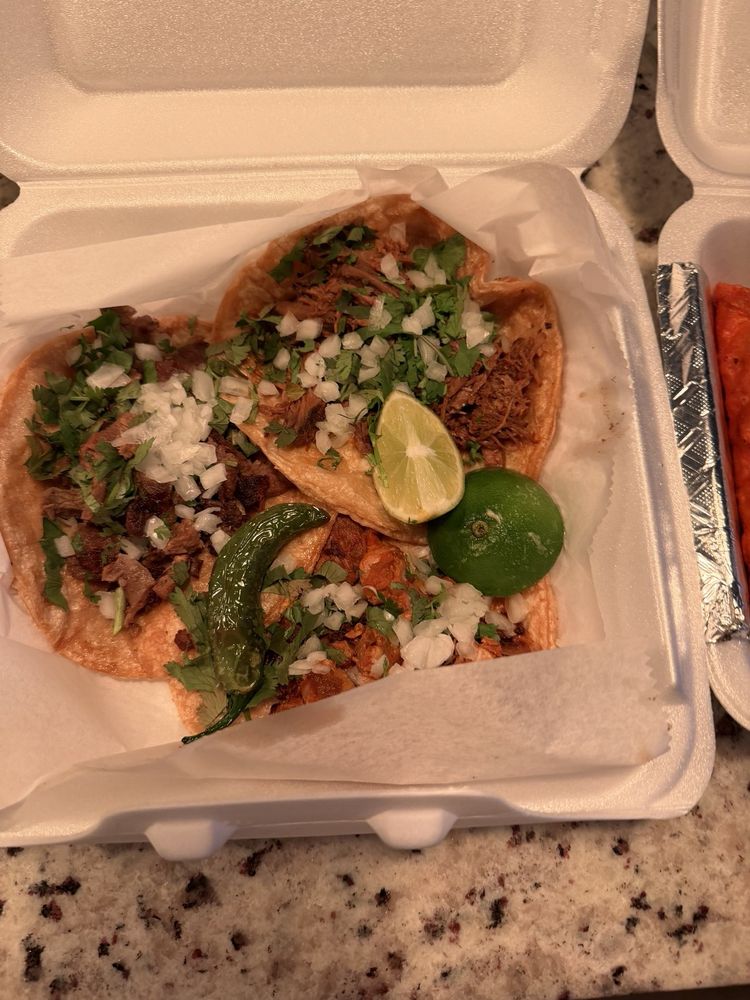 Taqueria Don Claudio Logo