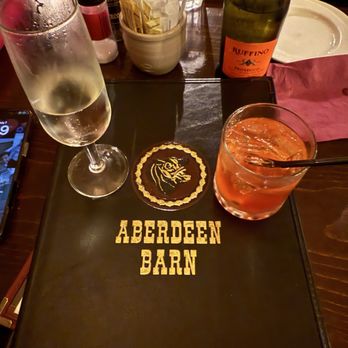 Aberdeen Barn - Prosecco + Old Fashion - Seafood Near Me - Williamsburg, Virginia